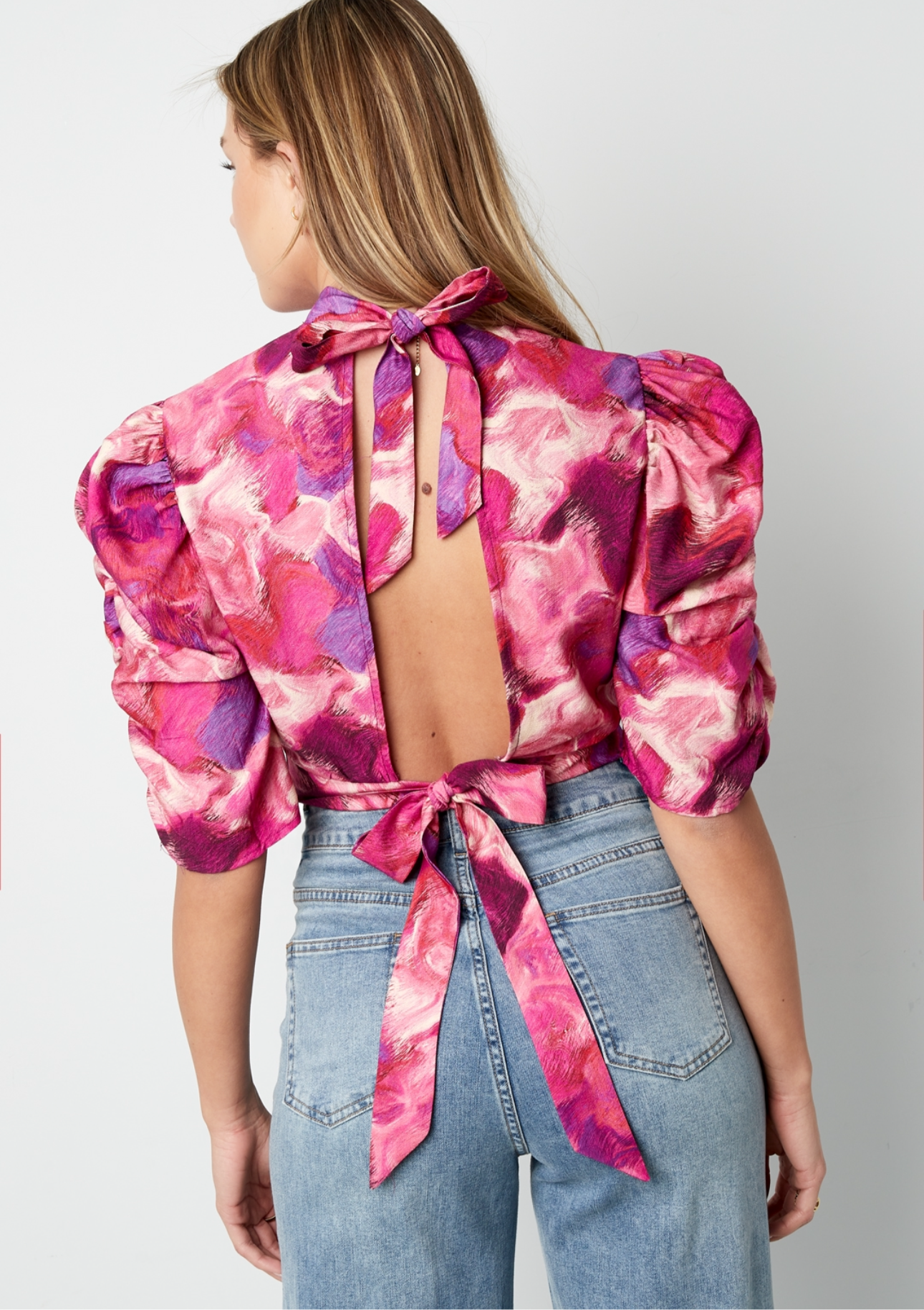 Bloom Top