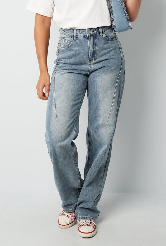 Lia Wide Leg Jeans